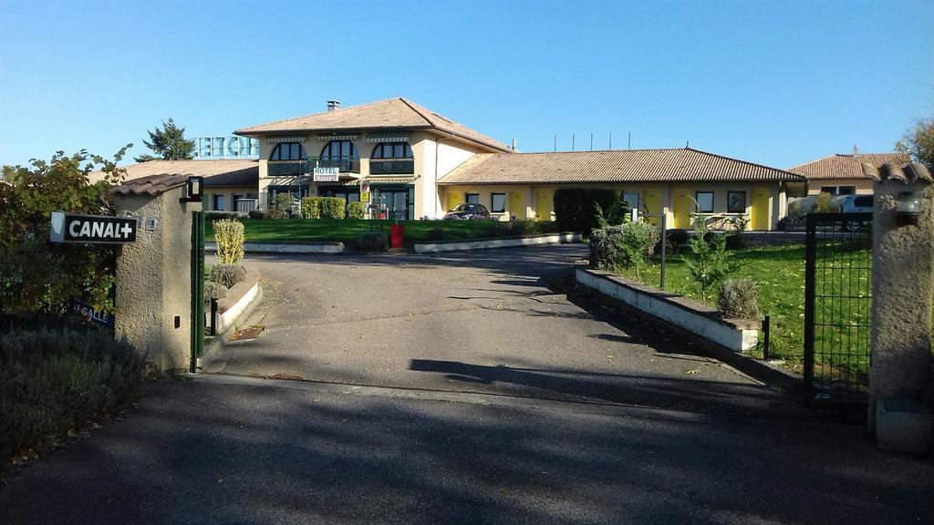 Logis Hotel- Restaurant La Haie Des Vignes Seminaires Et Evenementiel Allain Esterno foto